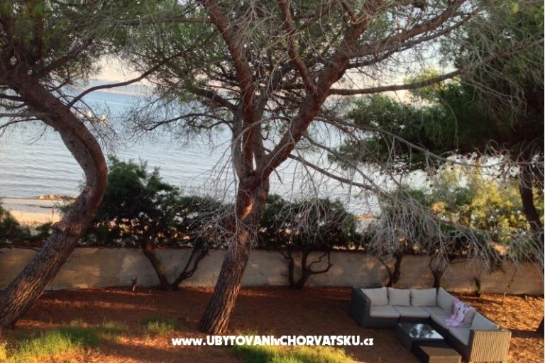 Apartment on the beach Lola – photo 11