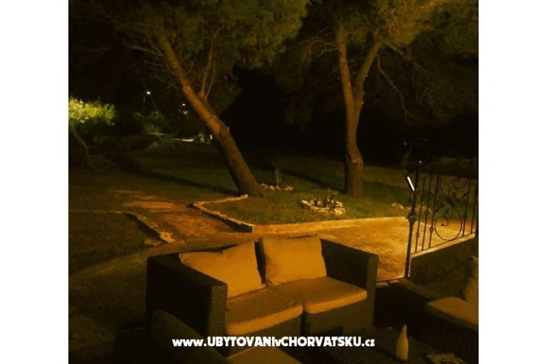Apartment on the beach Lola – photo 16