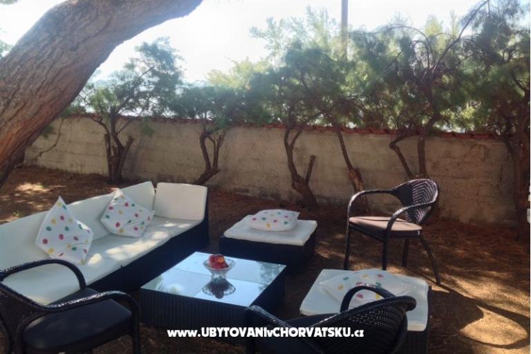 Apartment on the beach Lola – photo 9