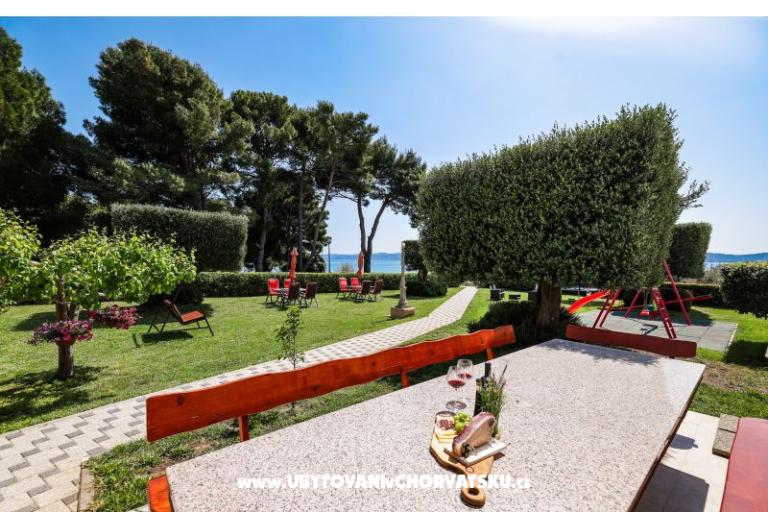 Apartments Becky – photo 18