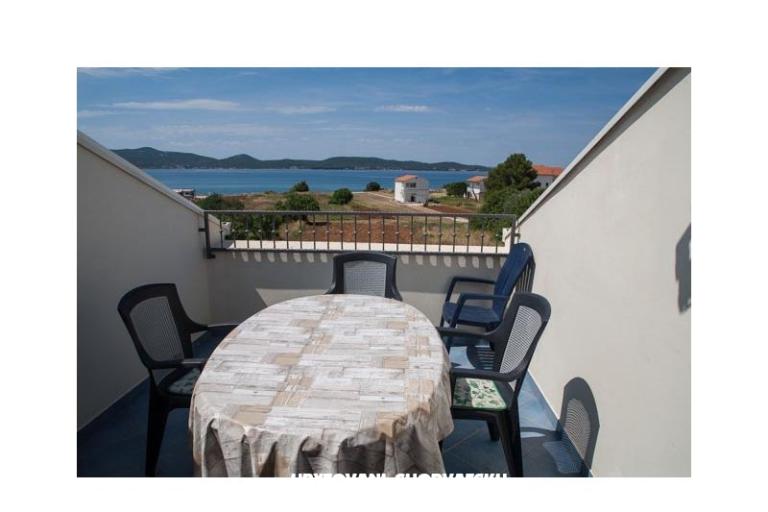 Apartments Elvis – photo 8