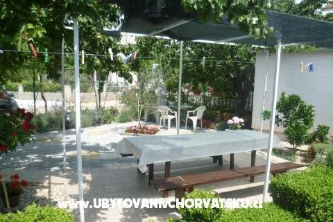 Apartments Grginović – photo 6