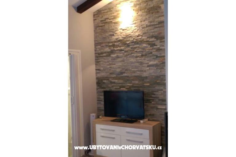 Apartments Sandra i Mladen – photo 9