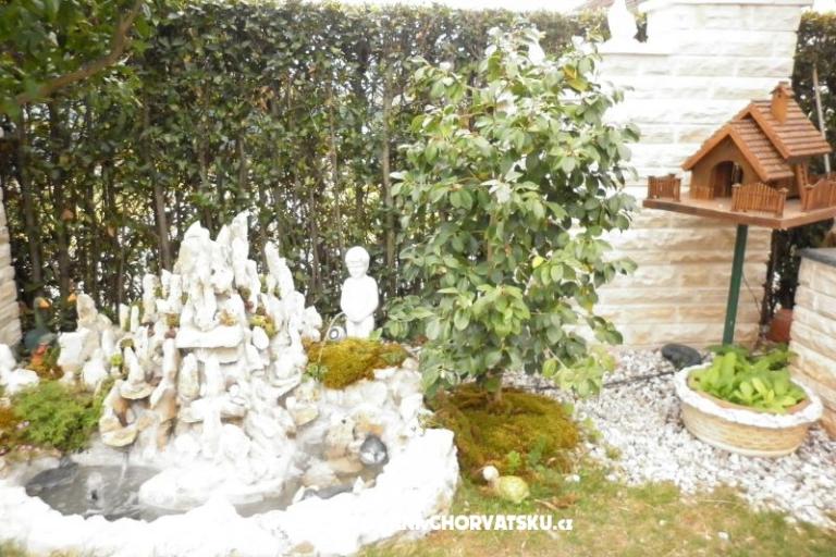 Apartments Mirjana Sukošan – photo 10