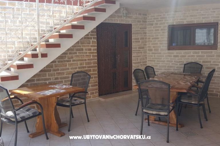 Apartments Mirjana Sukošan – photo 11