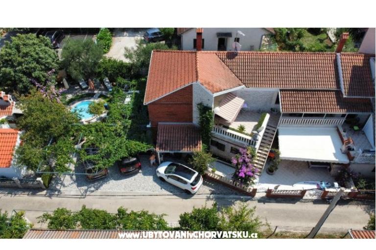 Apartments Mirjana Sukošan – photo 2