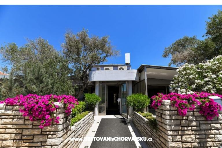 Hotel Levant – photo 14