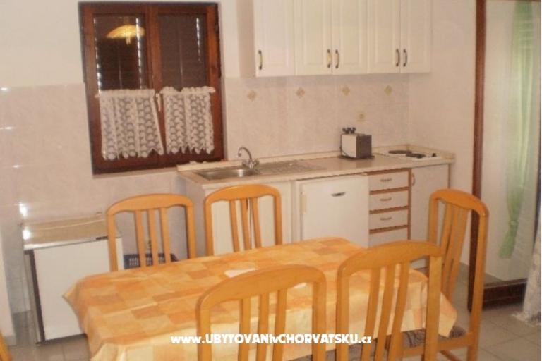 Apartments Vesna Supetar – photo 7