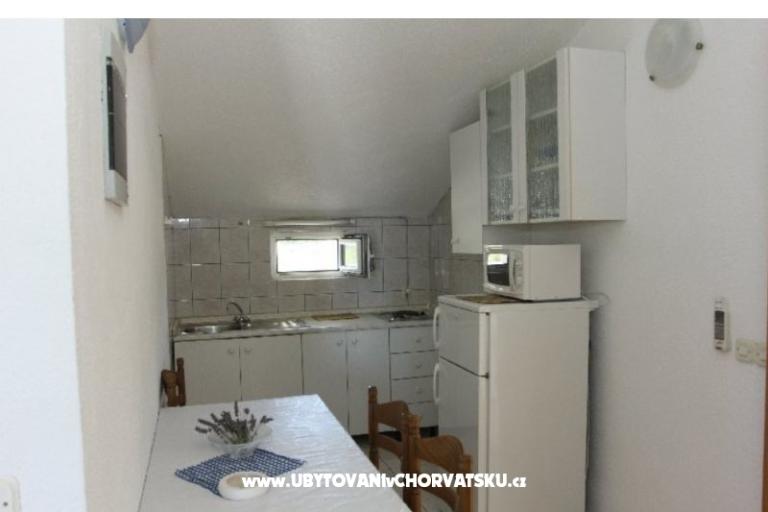 Apartments Vesna Supetar – photo 8