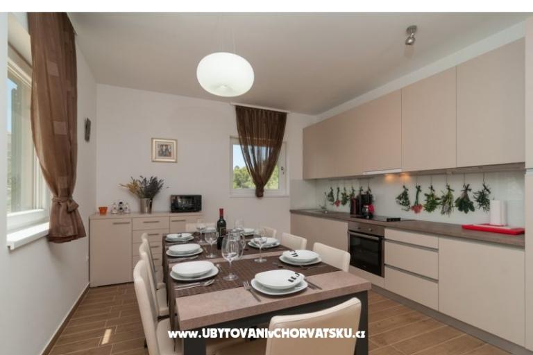 Vile Dinoti – photo 10