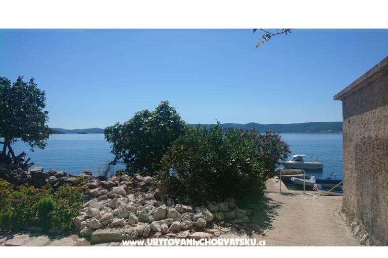 Apartments Ciprijan i Bojka Matić – photo 11