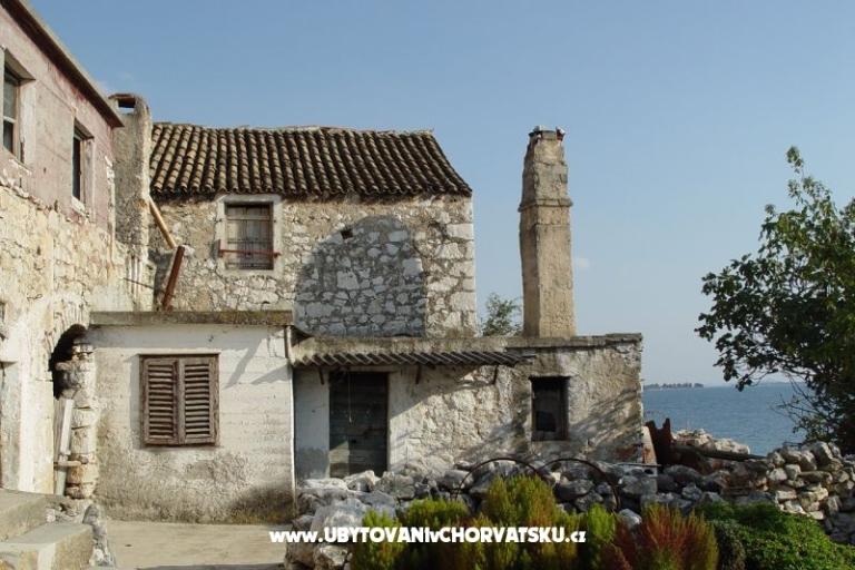 Apartments Ciprijan i Bojka Matić – photo 17