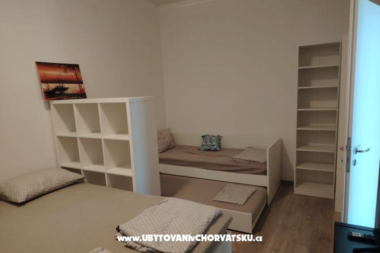 Apartments Ciprijan i Bojka Matić – photo 25
