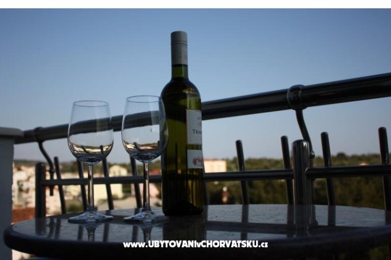 Andre Apartments – photo 10