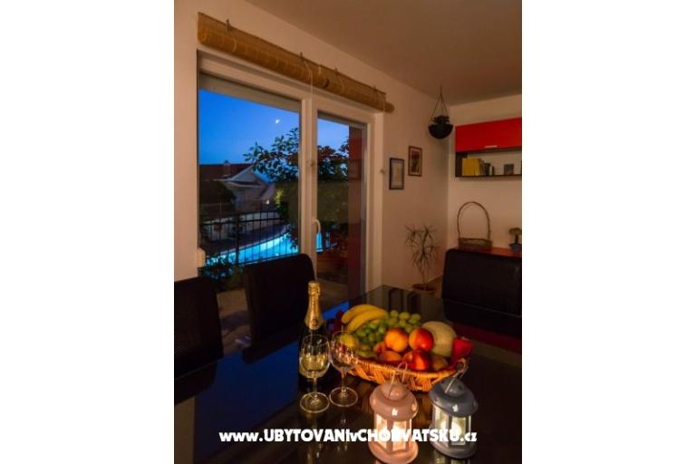 LAURA, 110 m2 pool, 100 m to beach – photo 11