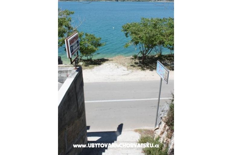 Apartment Anadina KOMFOR KRAJ PLAŽE – photo 16