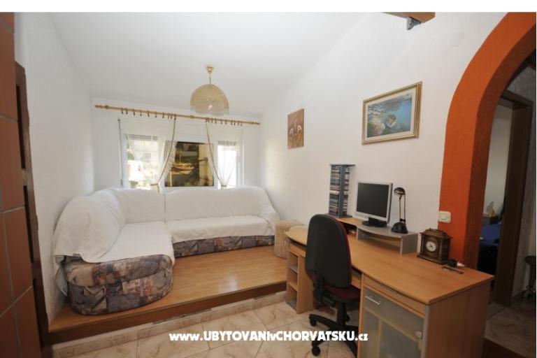 Apartment Elena – photo 10
