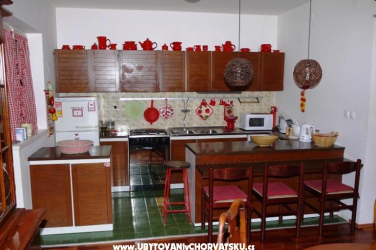 Apartment Lana – photo 2