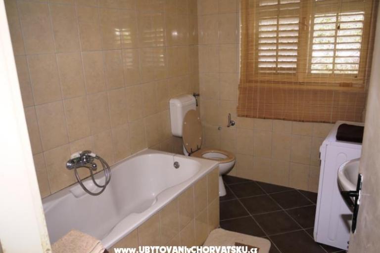 Apartment Lana – photo 8