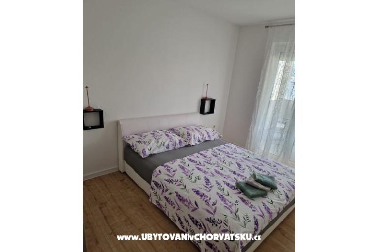 Apartment Lana – photo 12
