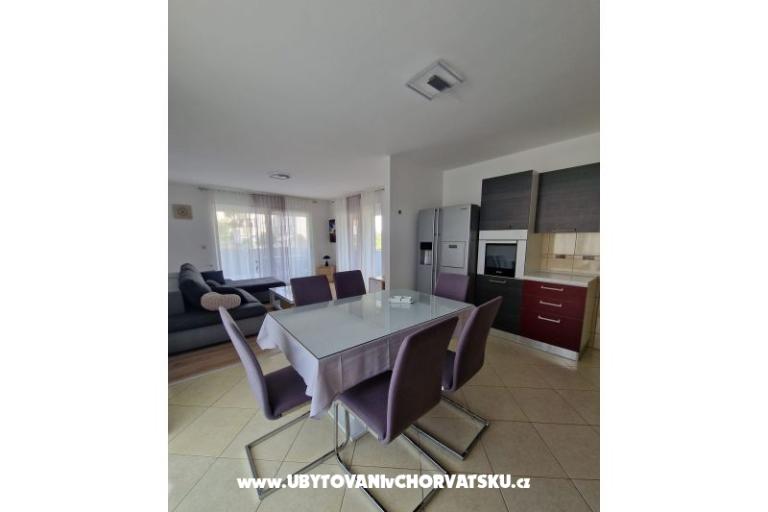 Apartment Lana – photo 6
