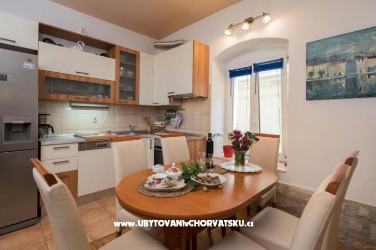 Apartment Pere – photo 2