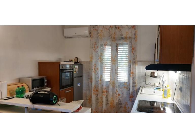 Apartment Tea Slatine – photo 13