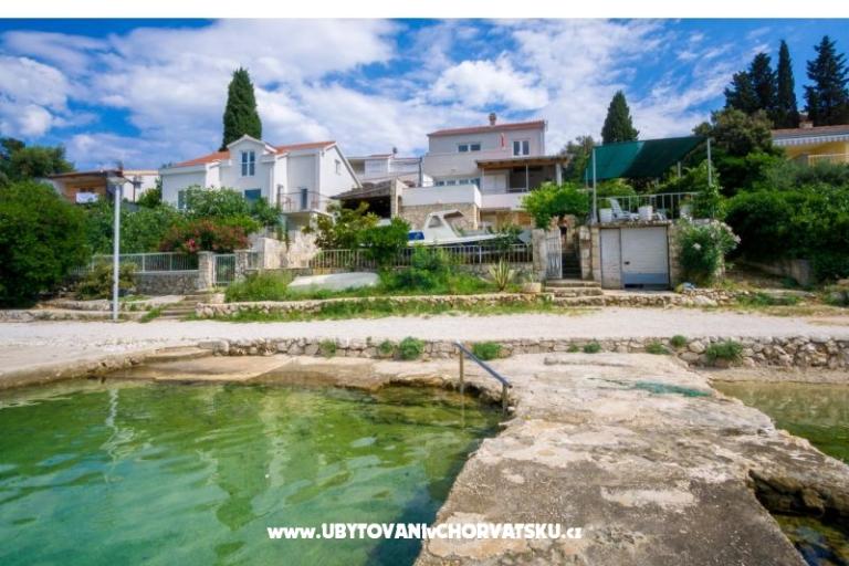 Apartment Zoranka on the beach – photo 11