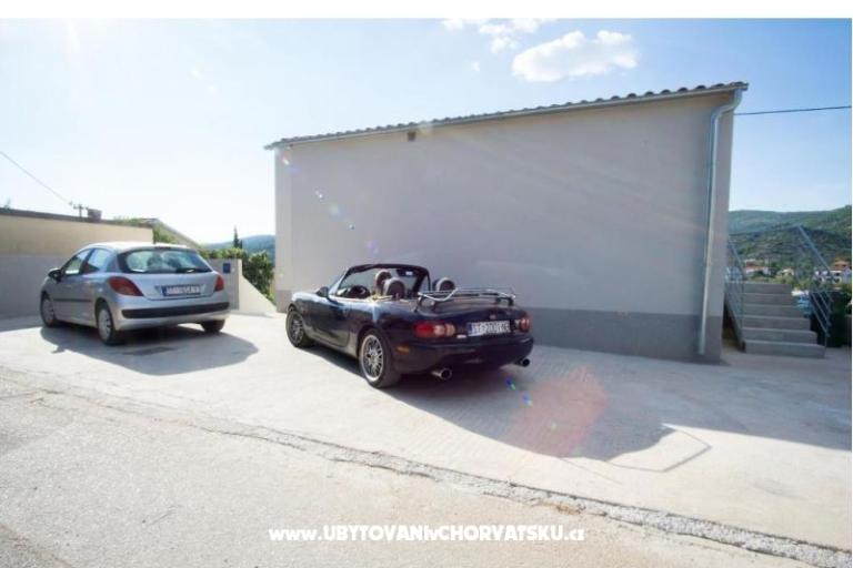 Apartment Zoranka on the beach – photo 18