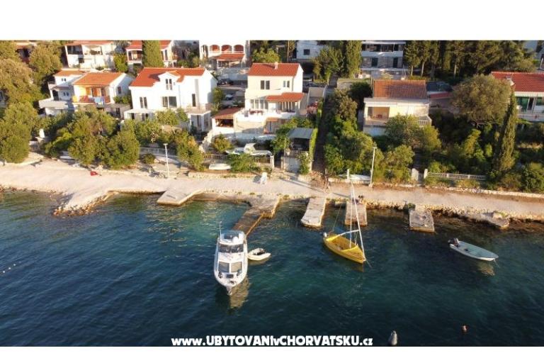 Apartment Zoranka on the beach – photo 22