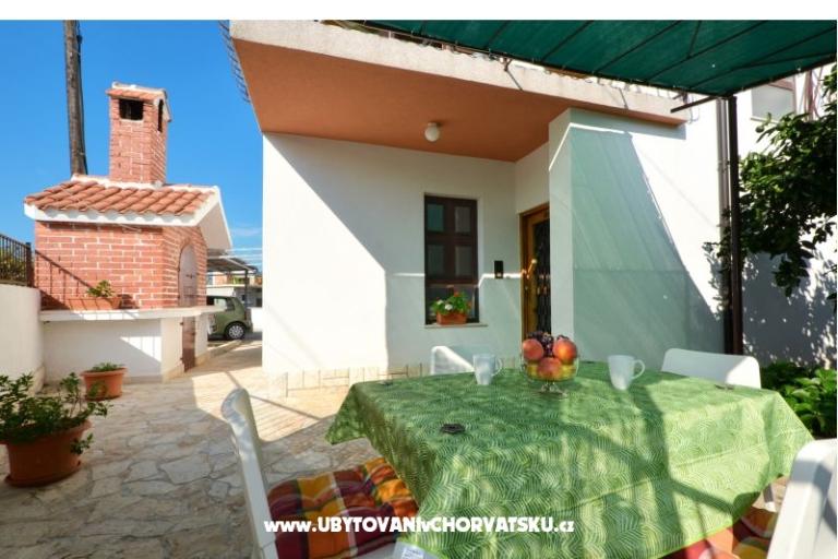 Apartments  Mirjana – photo 17