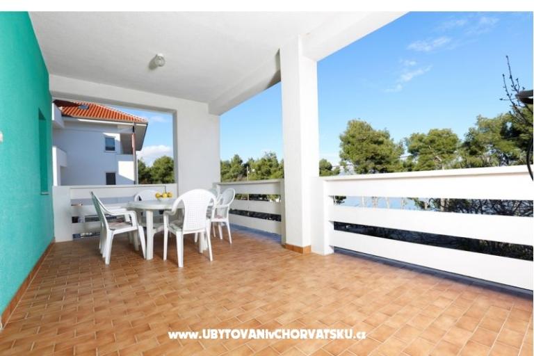 Baković - on the beach – photo 13