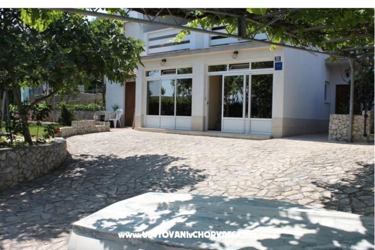 Baković - on the beach – photo 6