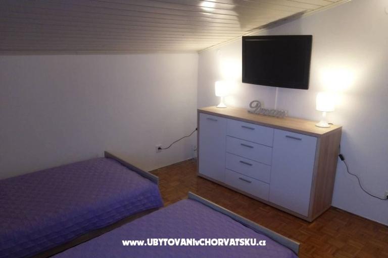 Apartments Gizdić – photo 18