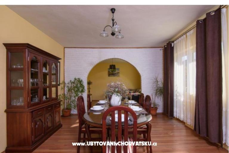 Apartments Karmen – photo 4