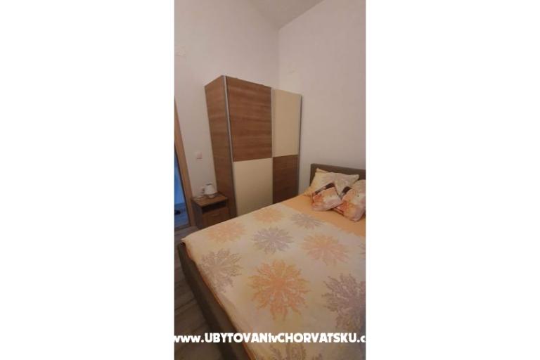 Apartments Lana – photo 6
