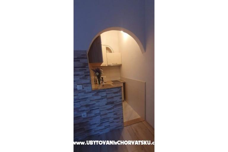 Apartments Lana – photo 7