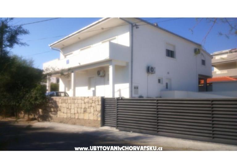 Apartments Lovre – photo 3