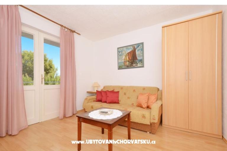 Apartments Mladen – photo 13