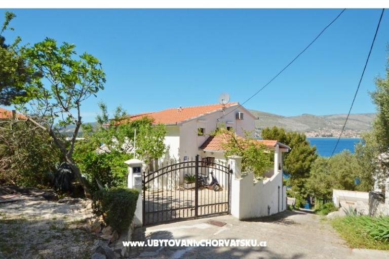 Apartments Mladen – photo 16