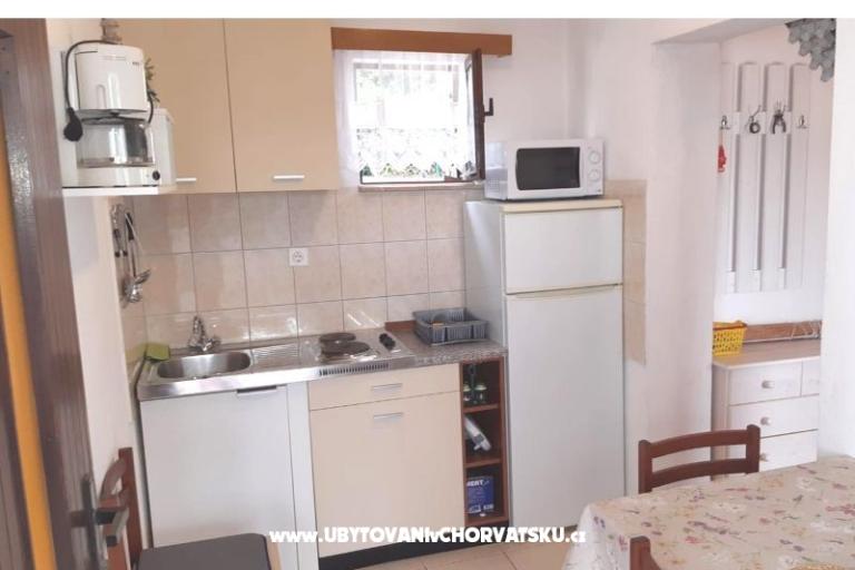 Apartments Mladen – photo 6