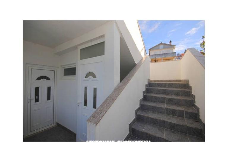 Apartments Neva – photo 6