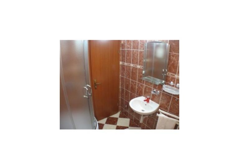 Apartments Oštrić – photo 11