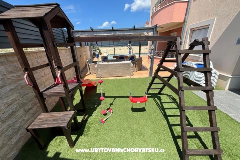 Apartments Villa Peky – photo 13