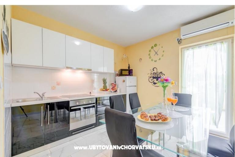 Apartments Petra – photo 14