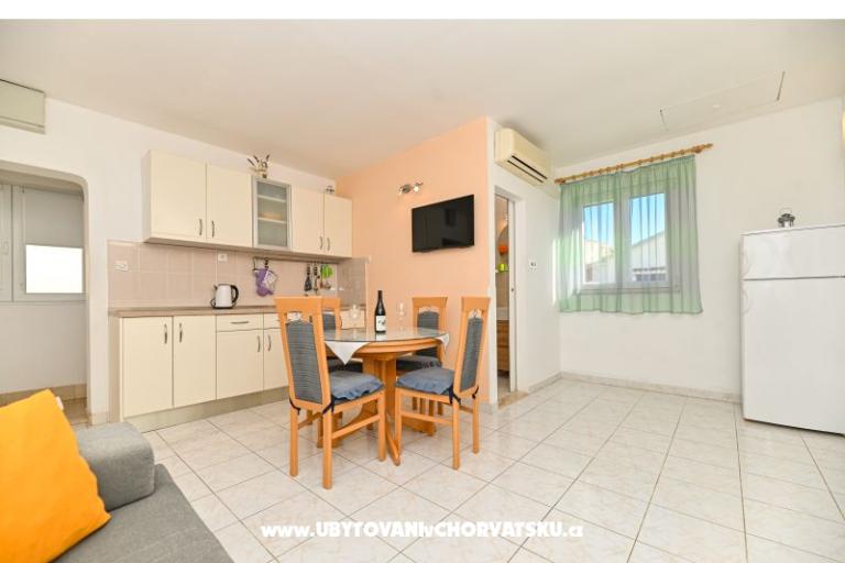 Apartments Tiho – photo 12