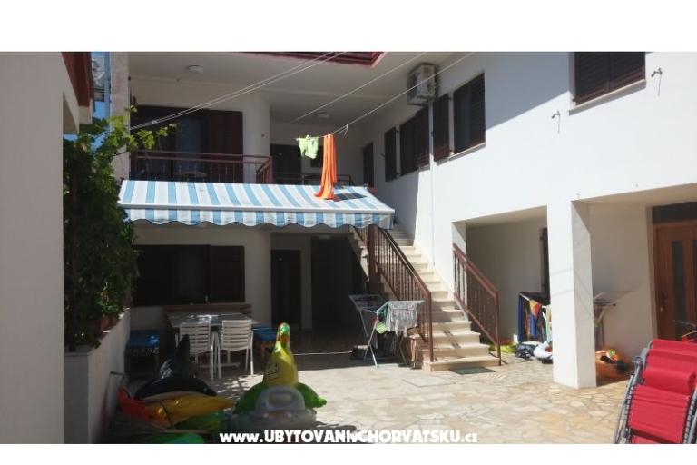 Apartments Tri palme – photo 13