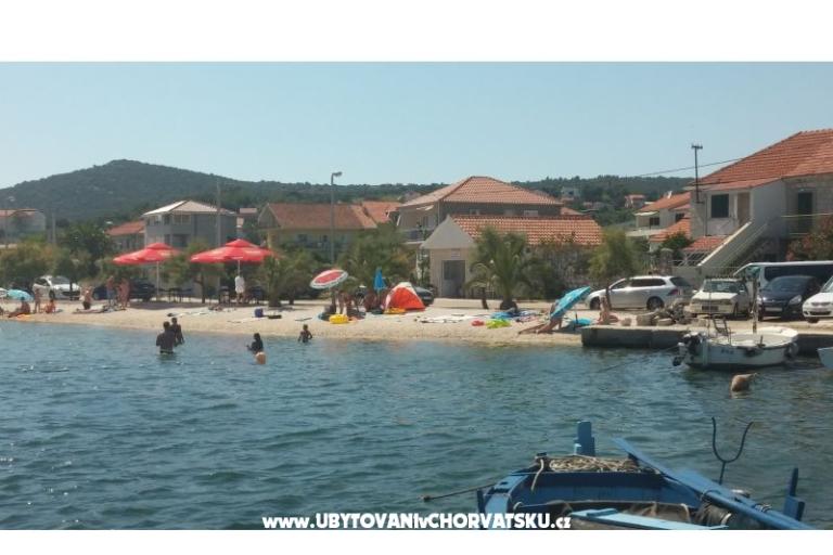 Apartments Tri palme – photo 2