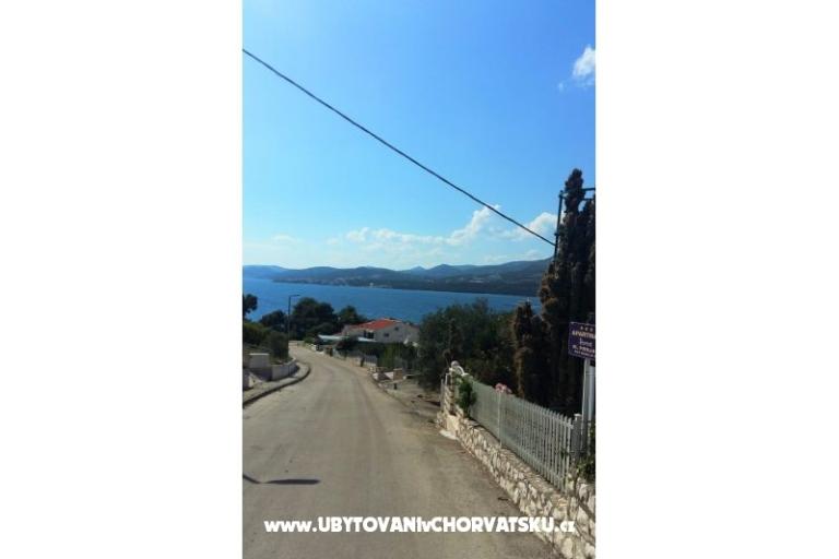 Family apartment Okrug Donji – photo 4