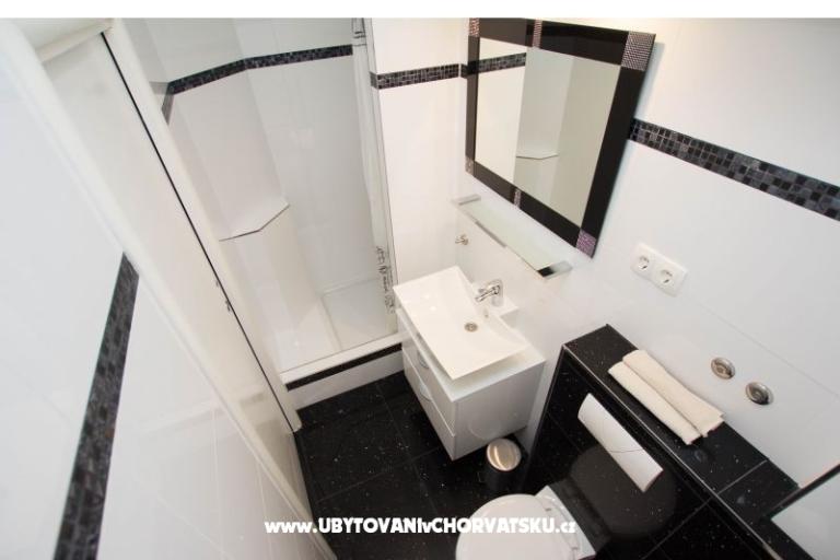 Apartments Anamaria – photo 17